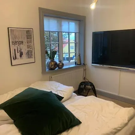 Ferie I -huset Med Den Gronne Dor *